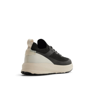 Maiko / Sneakers