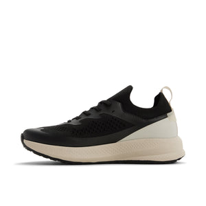 Maiko / Sneakers