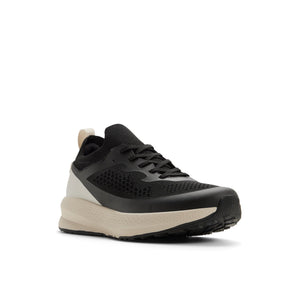 Maiko / Sneakers