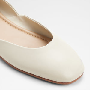 Malavoy / Slip Ons