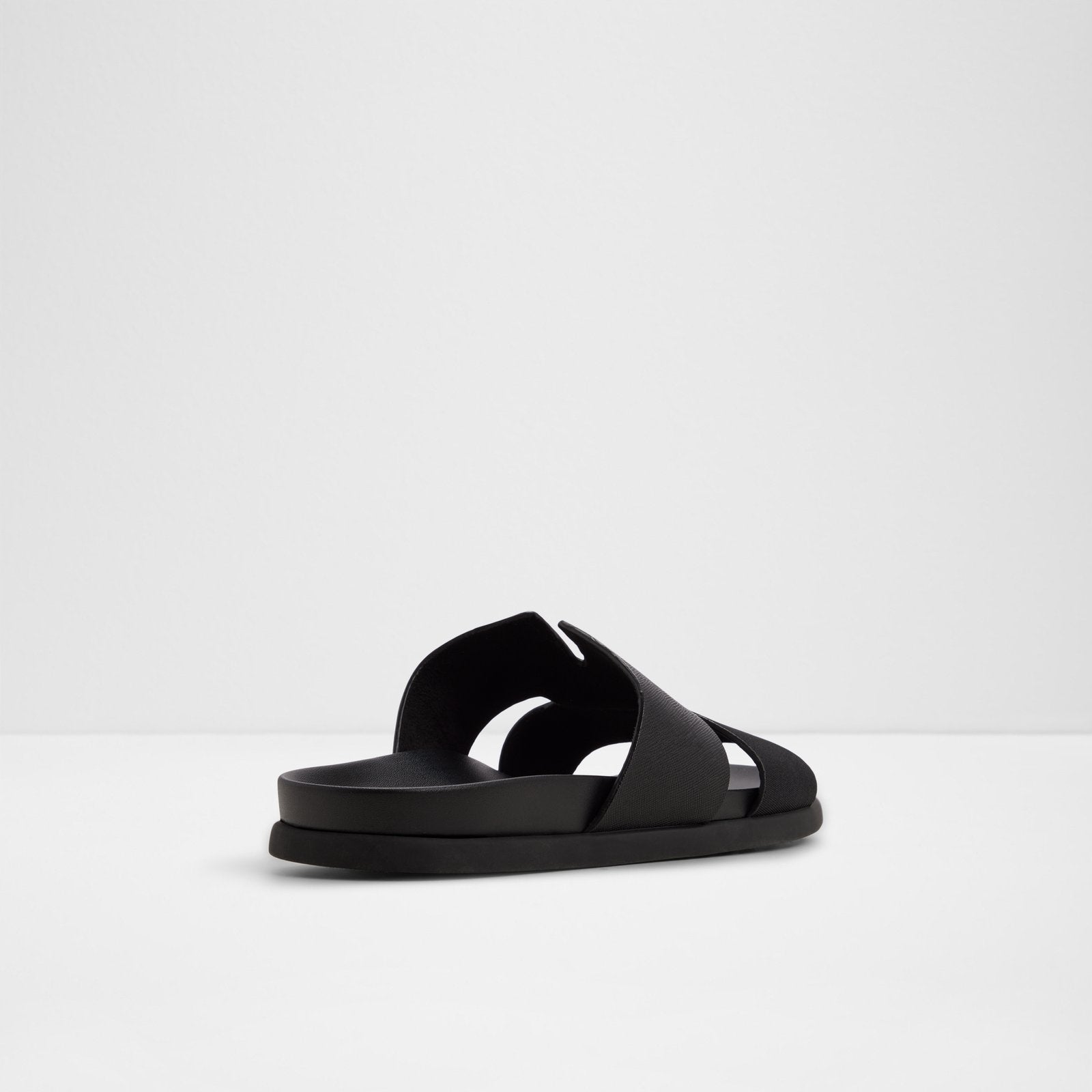 Marcelo / Flat Sandals