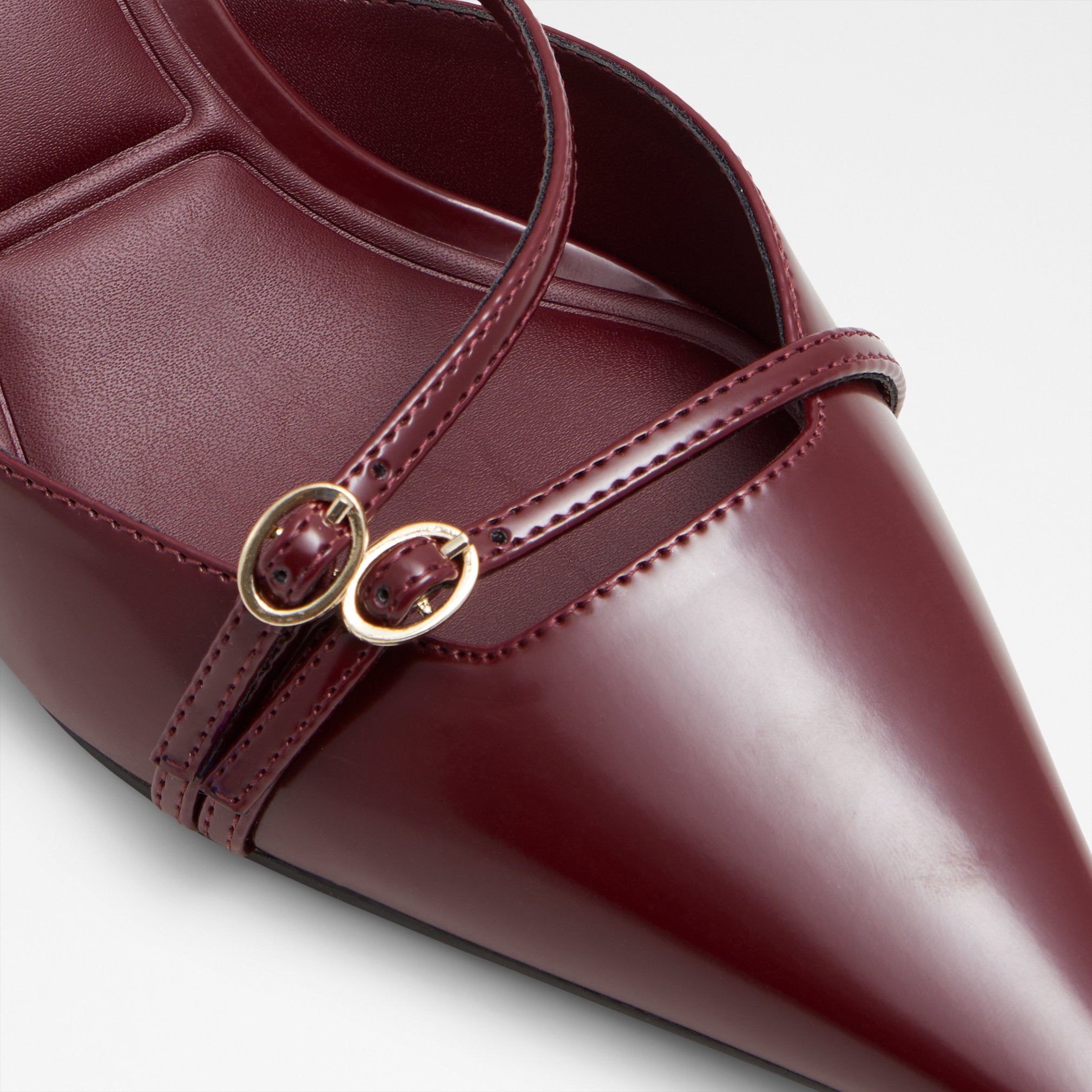 Marietta / Heeled Shoes