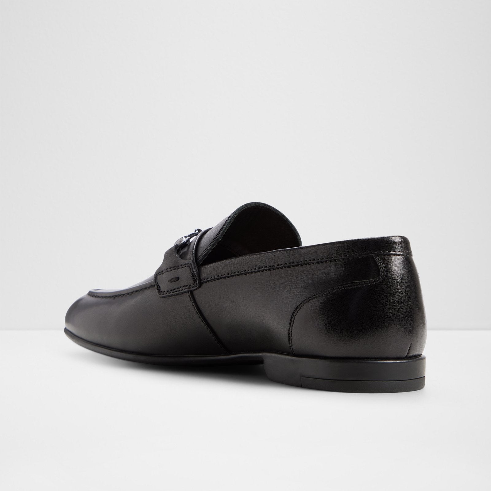 Marvin / Loafers