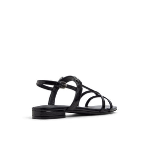 Mattea  /  Flat Sandals