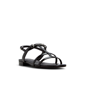 Mattea  /  Flat Sandals