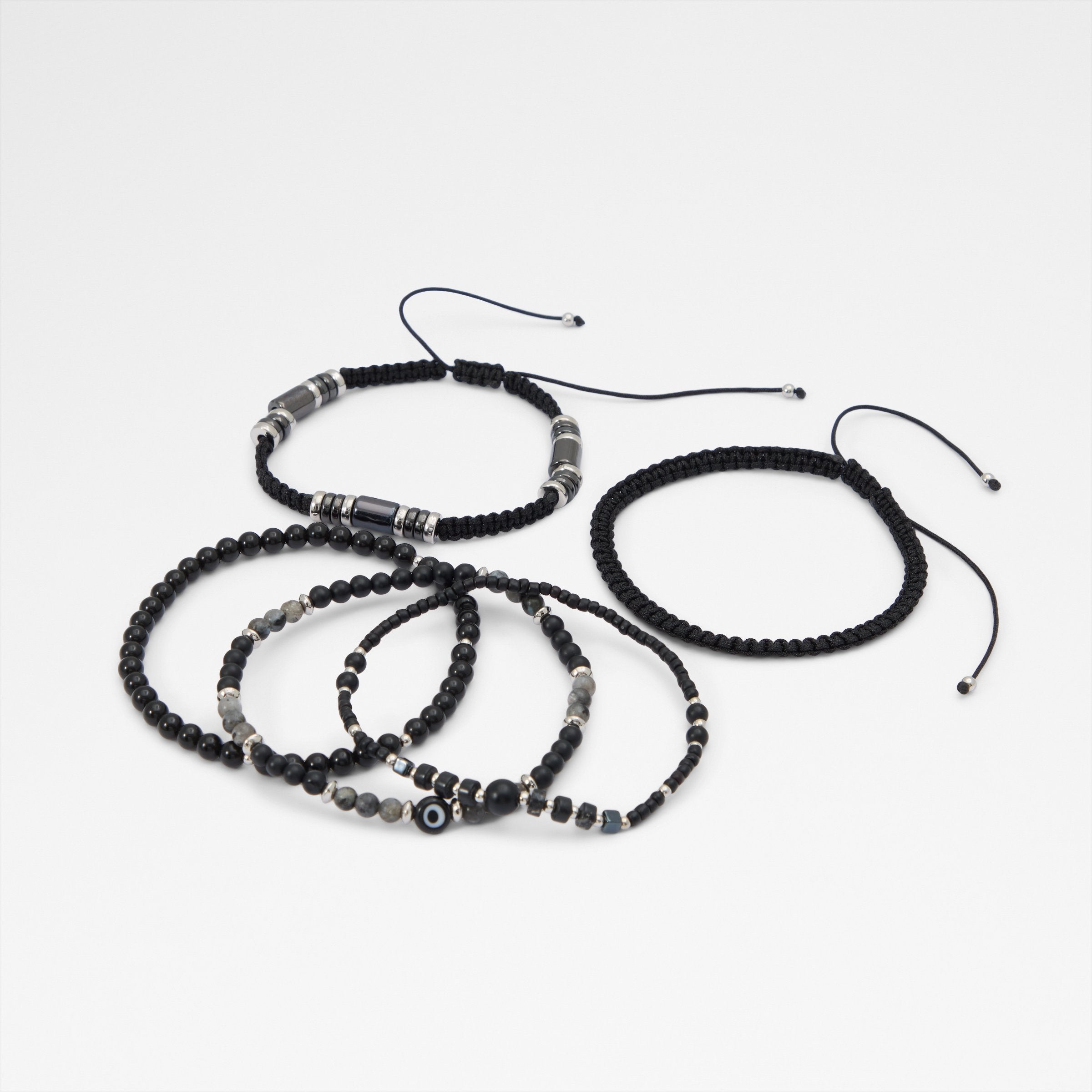 Max / Accessories