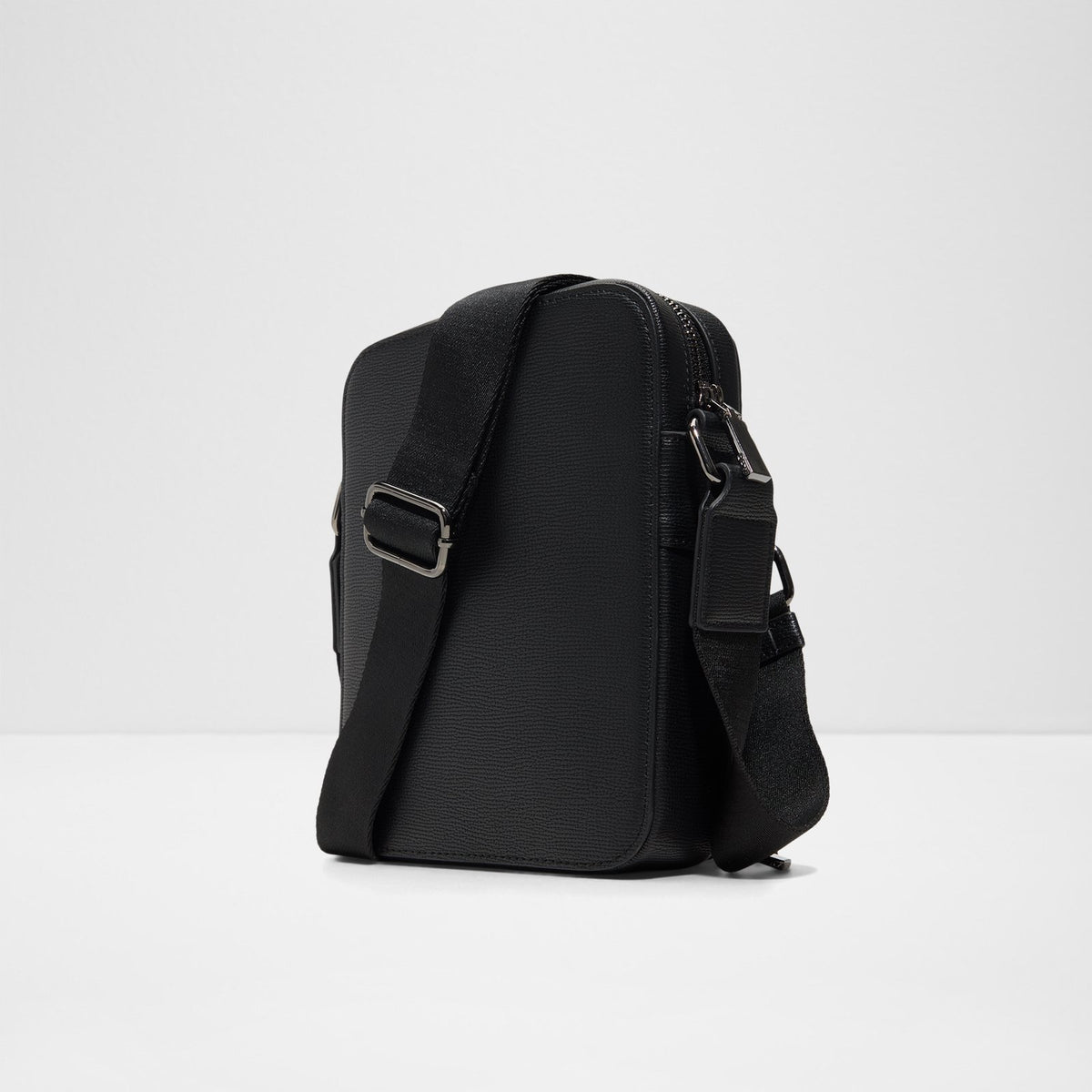 Maximillianus / Cross Body