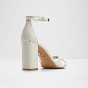 Melodie / Heeled Sandals