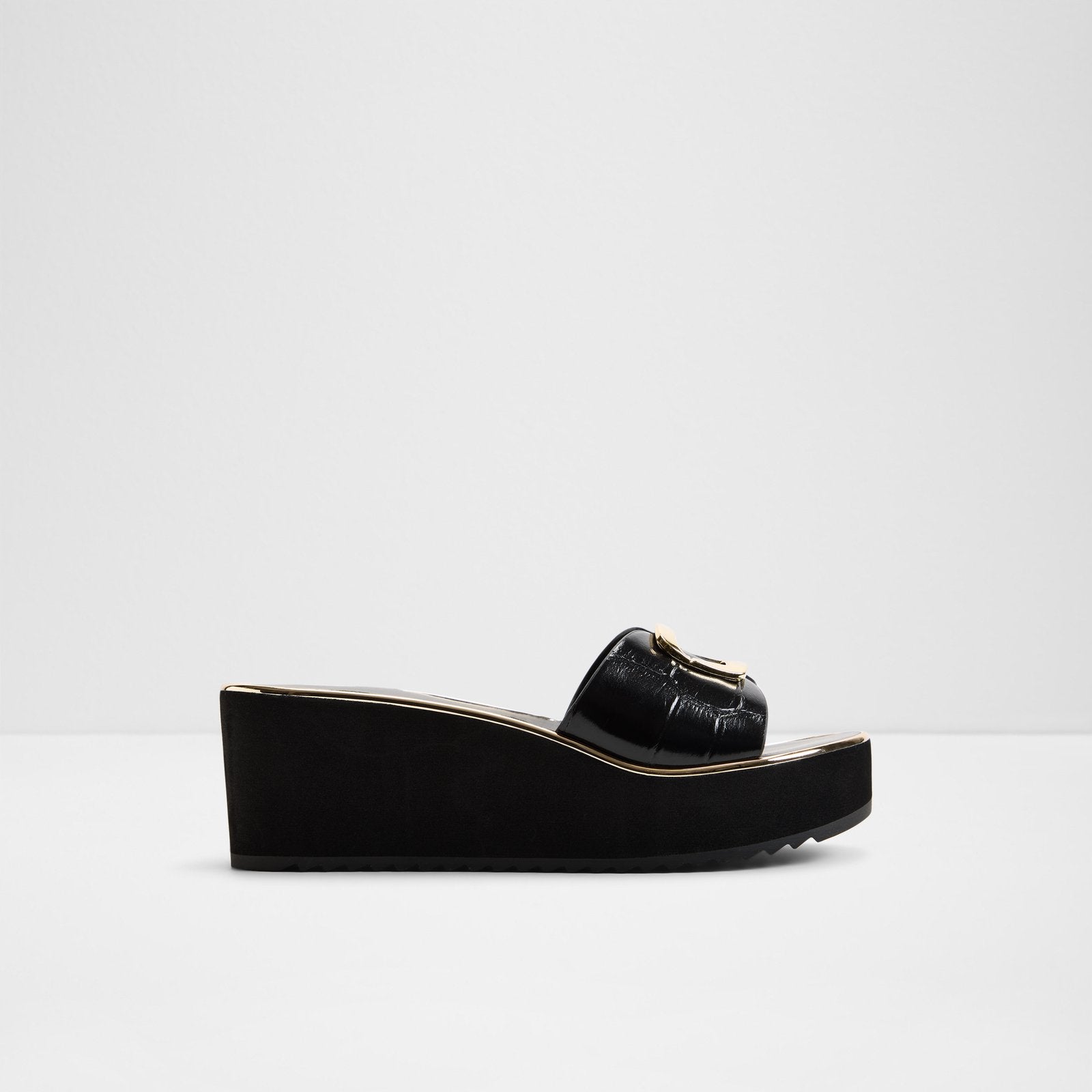 Menhaden / Beach Sandals