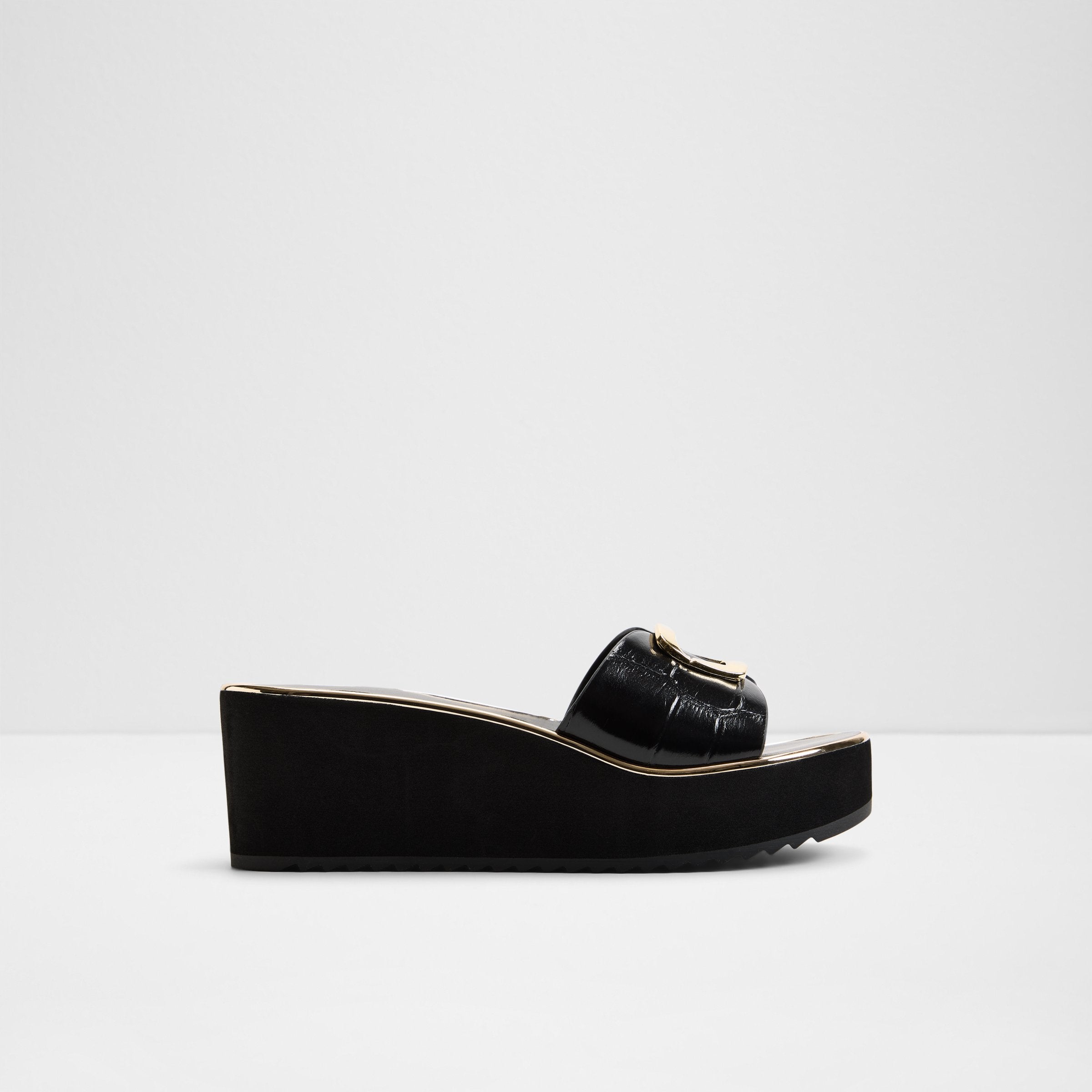 Menhaden / Beach Sandals