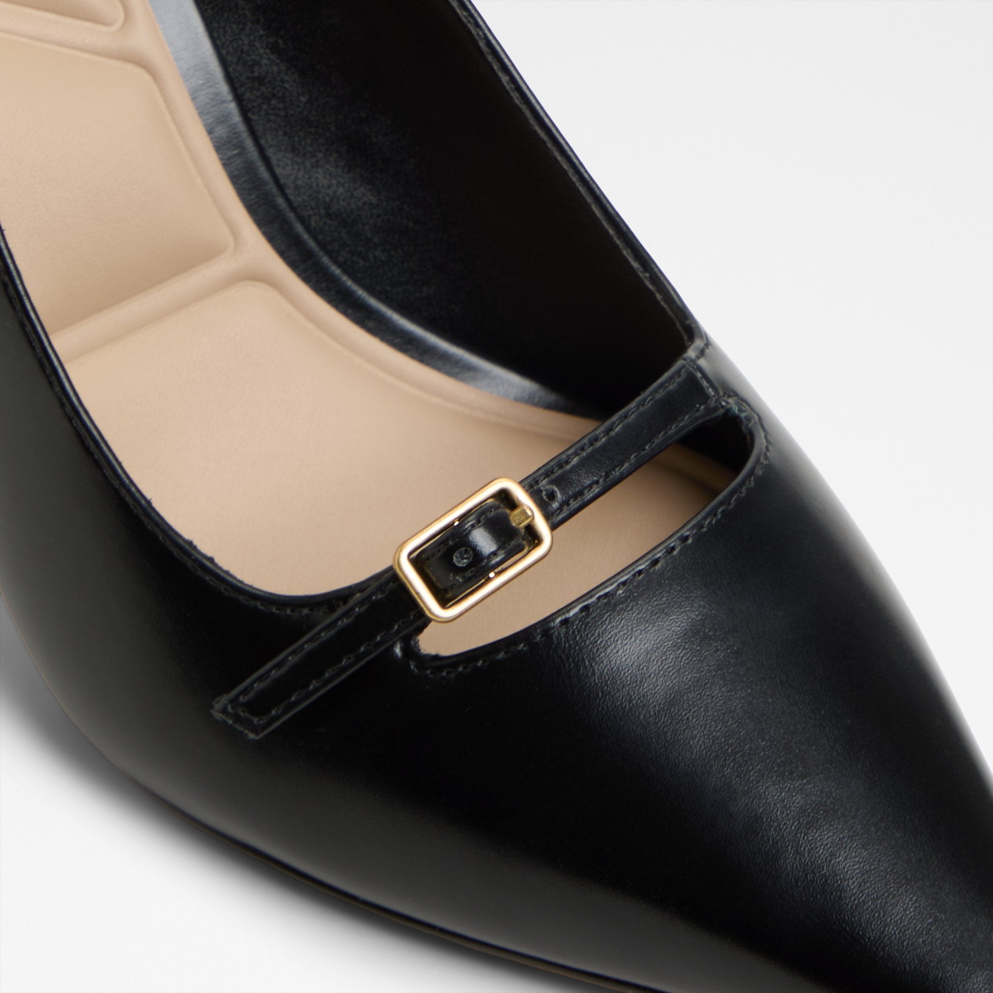 Merla / Heeled Shoes