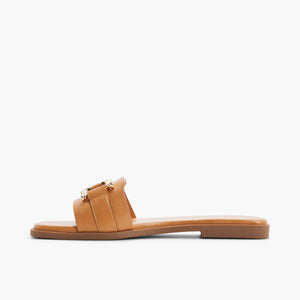 Missyy \ Flat Sandals