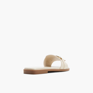 Missyy \ Flat Sandals