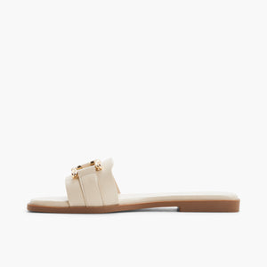 Missyy \ Flat Sandals