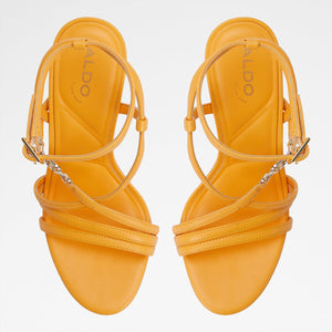 Moey / Heeled Sandals