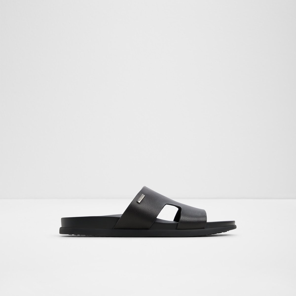Mondi-In / Flat Sandals