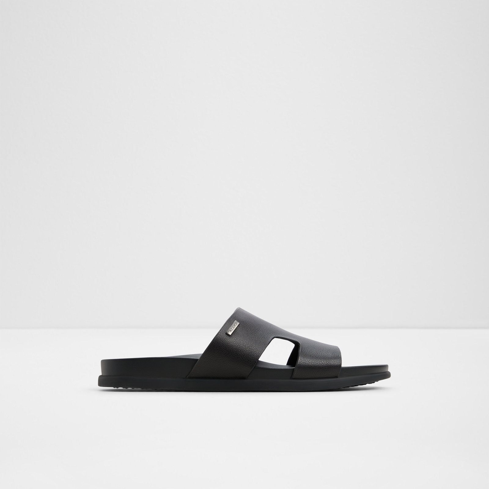 Mondi-In / Flat Sandals