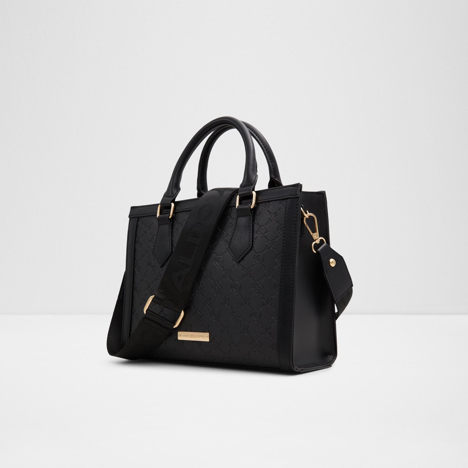Mondiane / Satchel