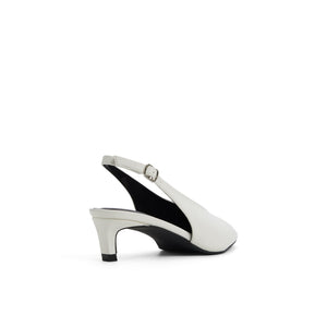 Monett / Heeled Shoes
