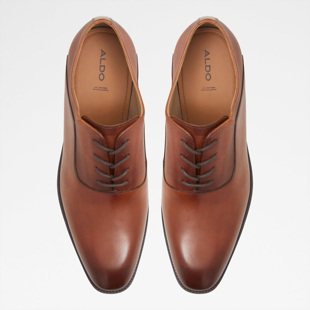 Morio / Lace Ups