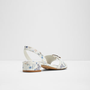 Muffy / Heeled Sandals