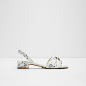 Muffy / Heeled Sandals