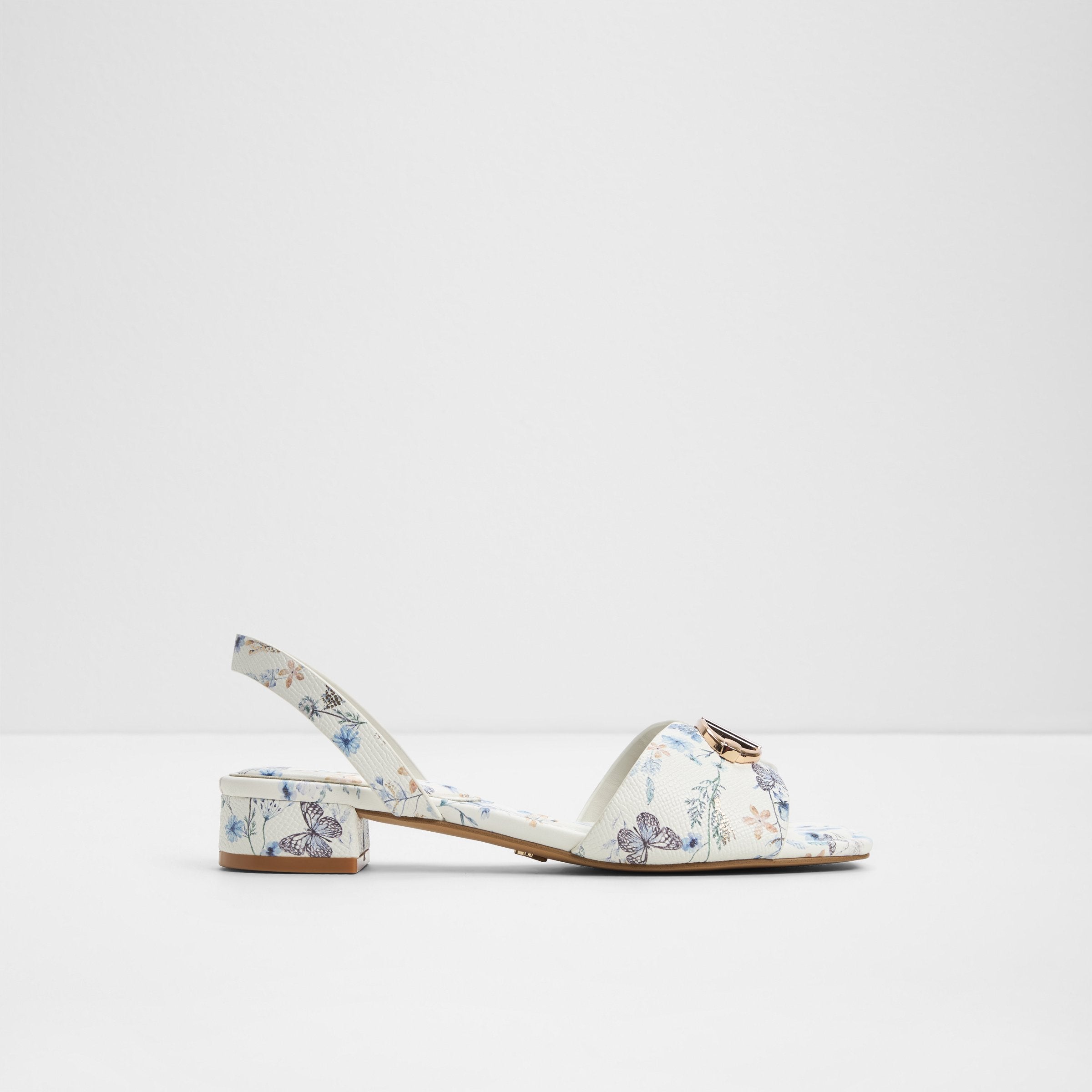 Muffy / Heeled Sandals