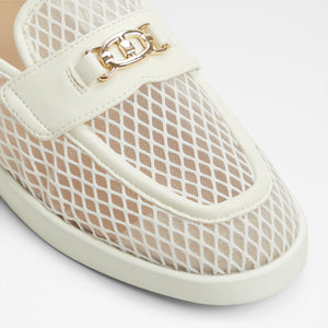 Myrelia / Clogs & Mules
