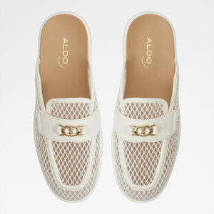 Myrelia / Clogs & Mules