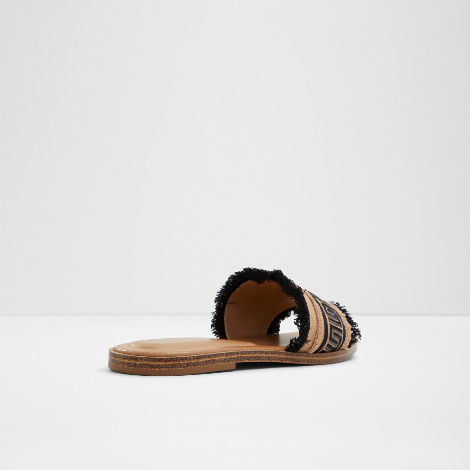 Nalani / Flat Sandals