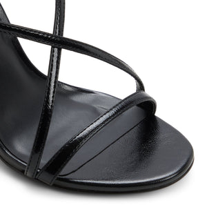 Nalanii / Heeled Sandals