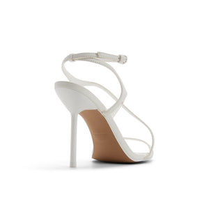 Nalanii / Heeled Sandals