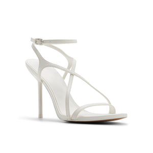 Nalanii / Heeled Sandals