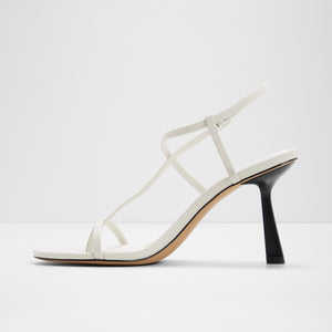 Nallia / Heeled Sandals