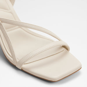 Nastazia / Heeled Sandals