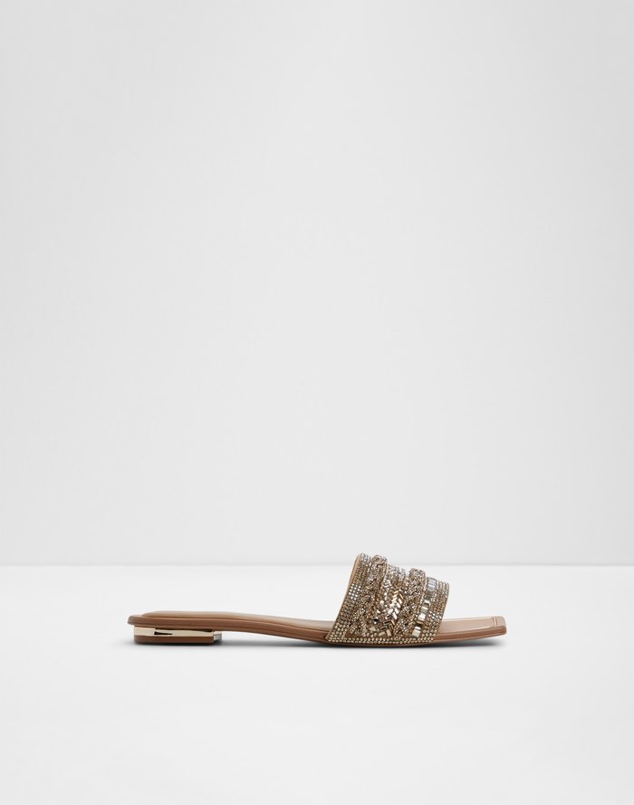 Navalia / Flat Sandals