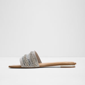 Navalia / Flat Sandals