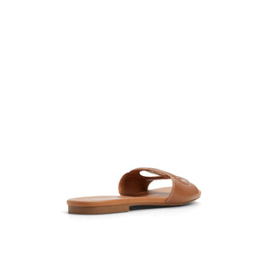 Navina  /  Flat Sandals