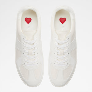 Nikolas / Sneakers