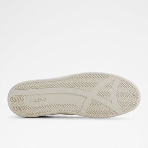 Nikolas / Sneakers