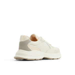 Nixxie  /  Sneakers