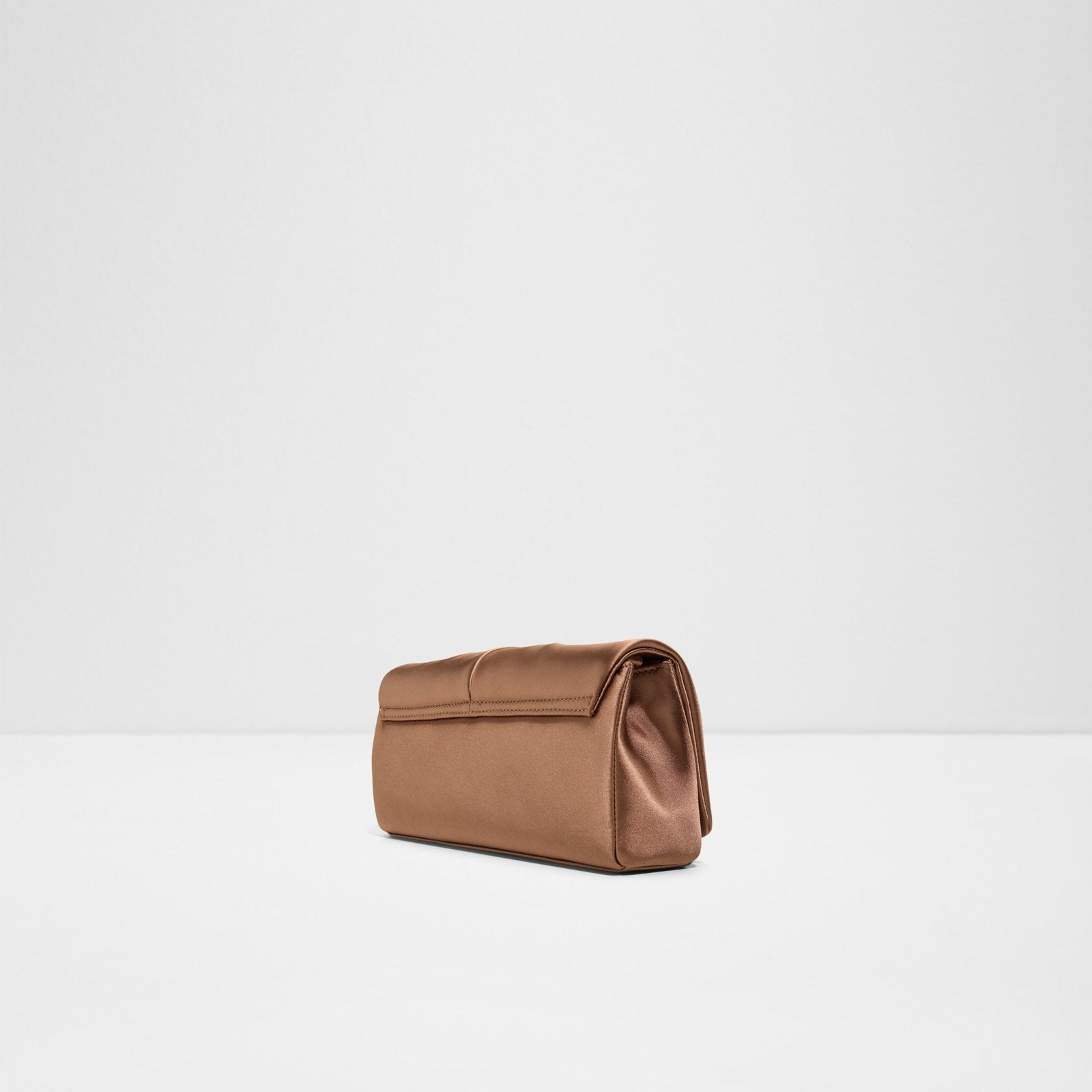 Nooreluxe / Clutch