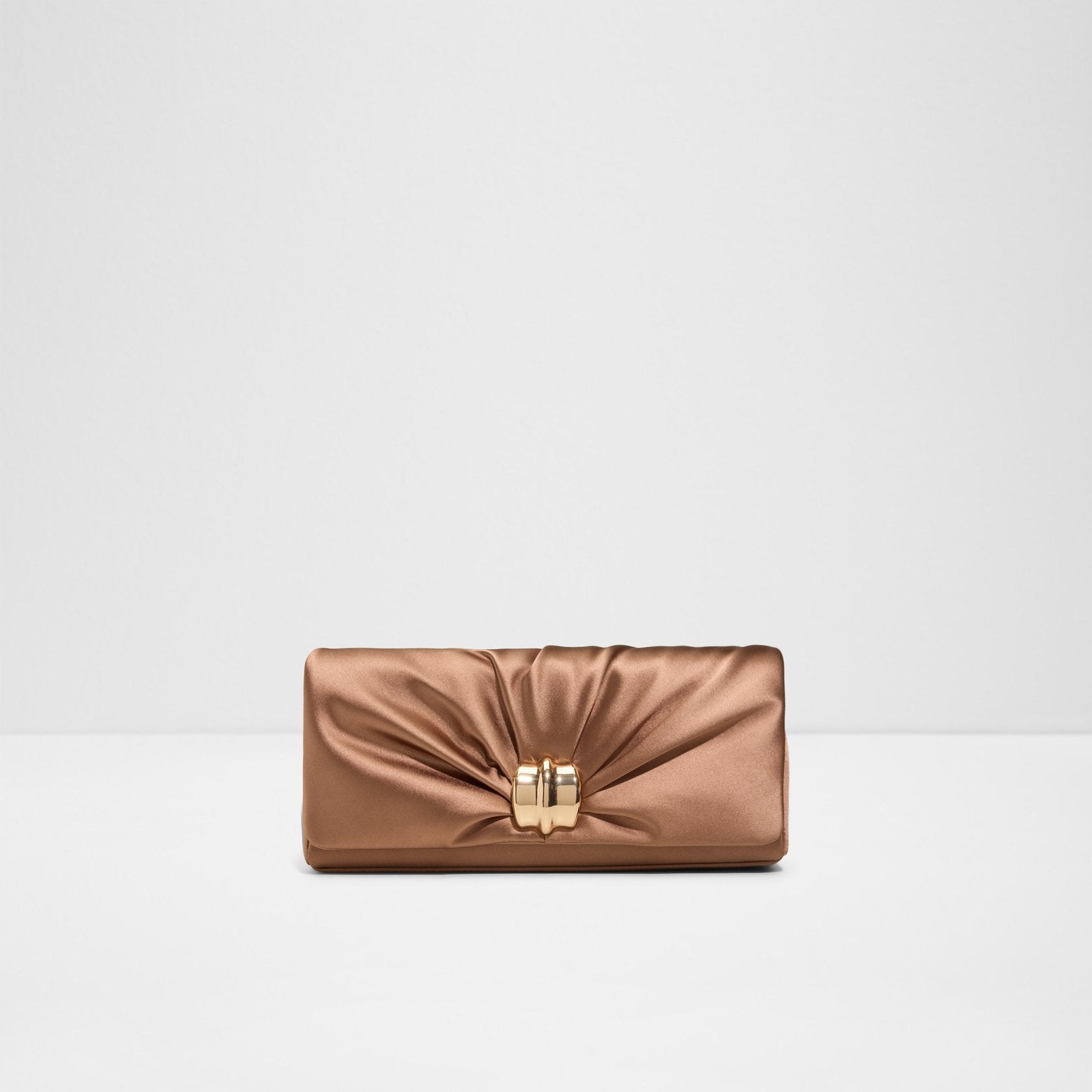 Nooreluxe / Clutch