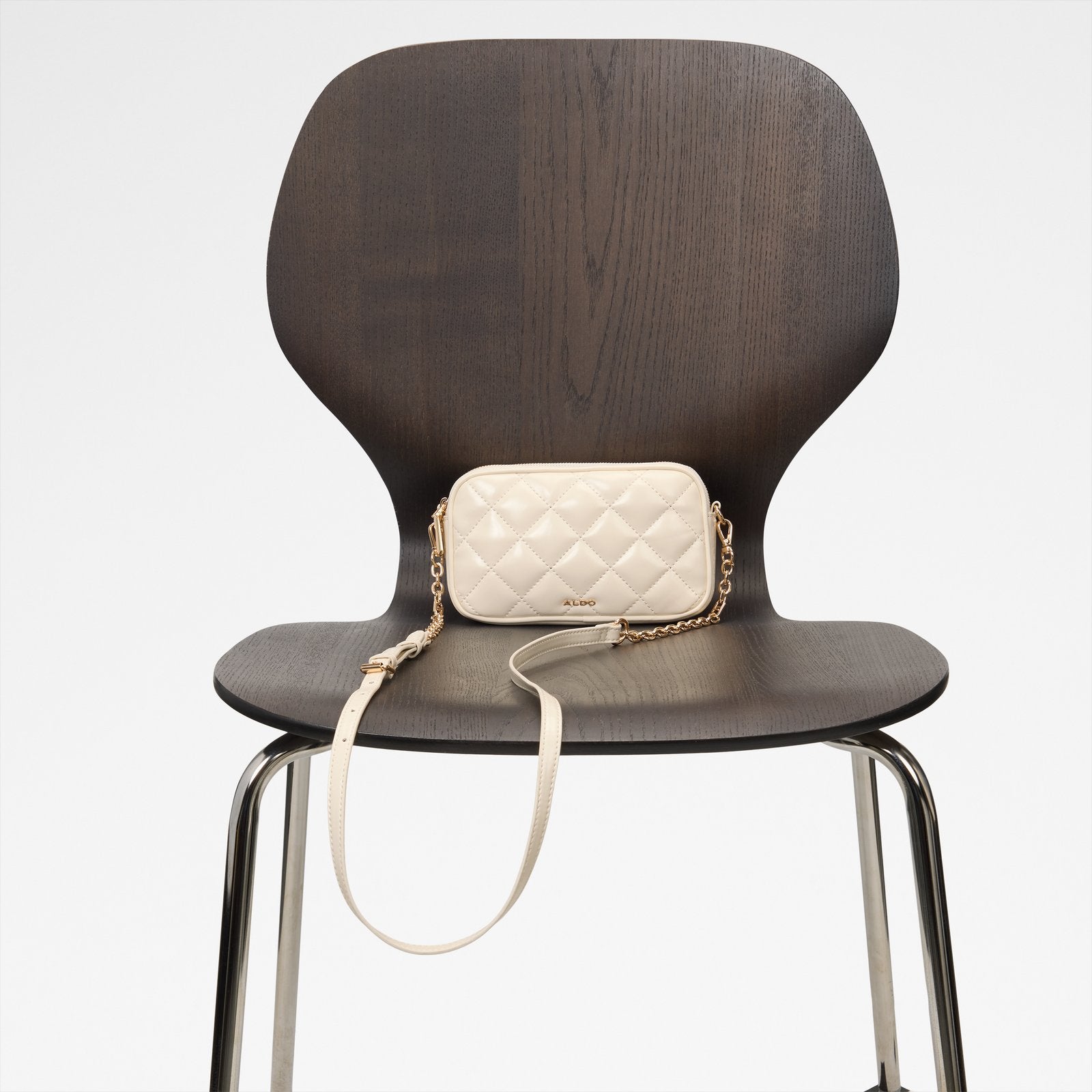 Noura / Cross Body