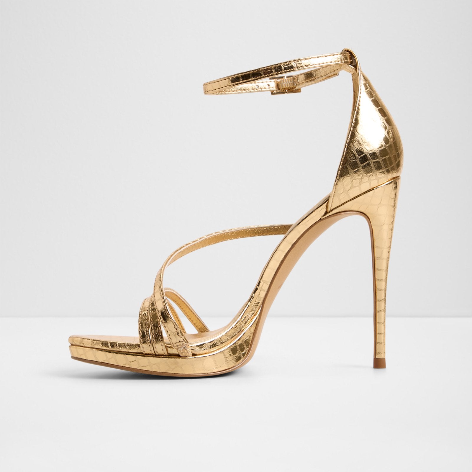 Odella / Heeled Sandals