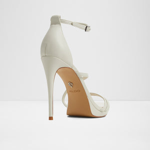 Odella / Heeled Sandals
