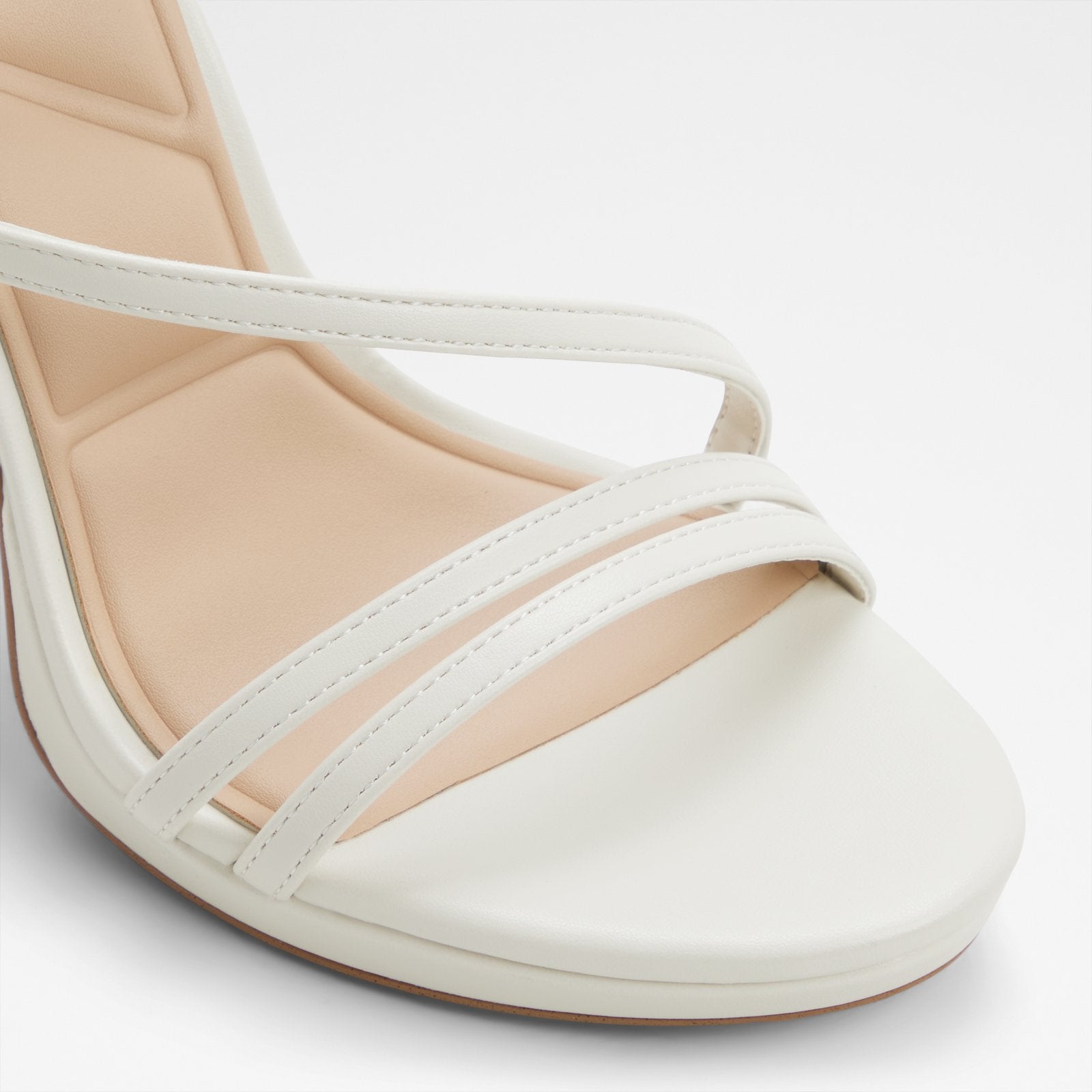 Odella / Heeled Sandals