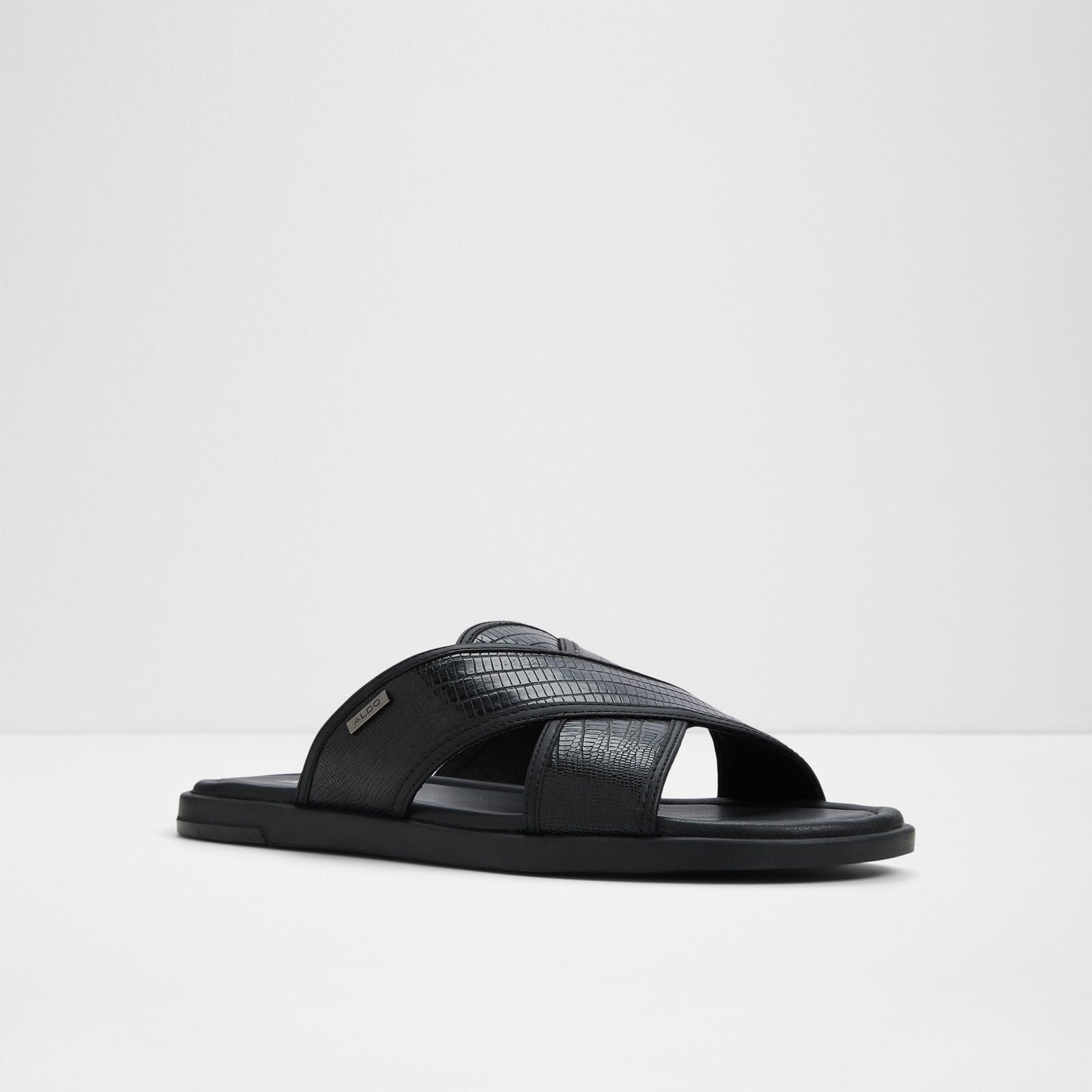 Olino / Flat Sandals