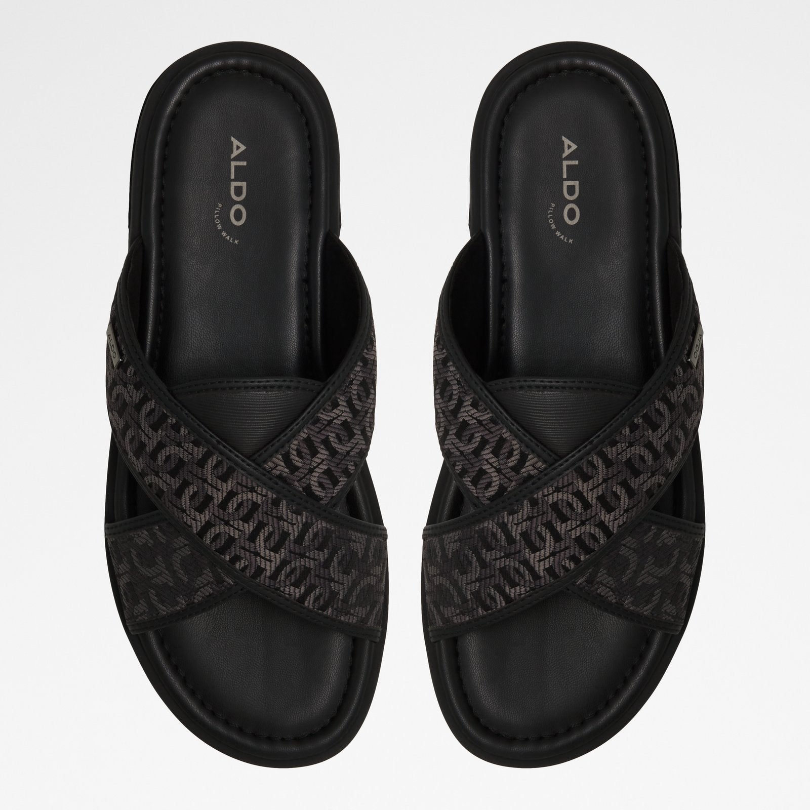 Olino / Flat Sandals