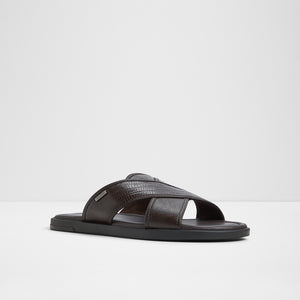 Olino / Flat Sandals